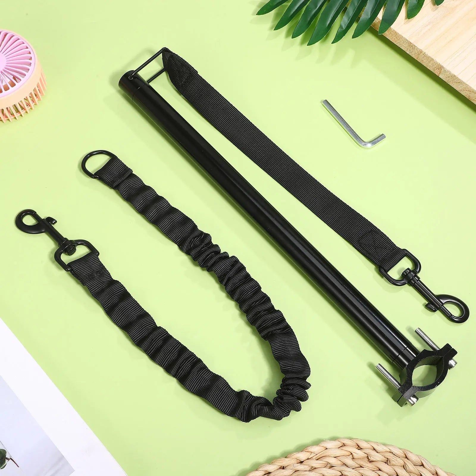 1Set Dog Bike Leash Attachment for Bicycles Heavy Duty Pet Pulling Rope Ergonomic Indoor Outdoor Use Safe Walking